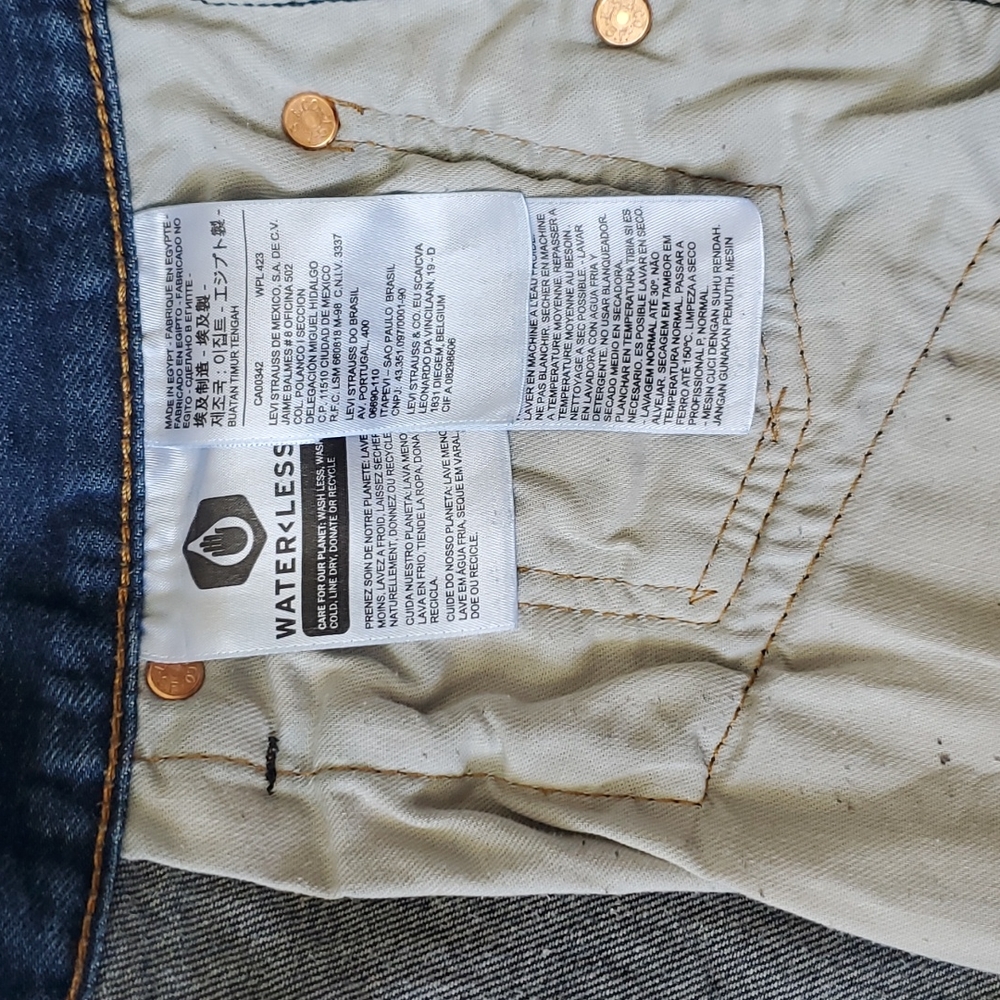 Levi's 🥳 - Picture 9 of 12